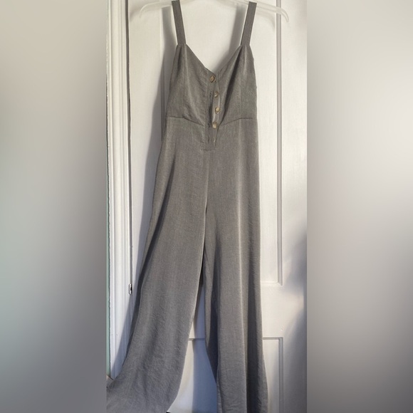 Hem & Thread Pants Jumpsuit Front Buttons Tie Back, Wide Leg Size: Small - Picture 2 of 15